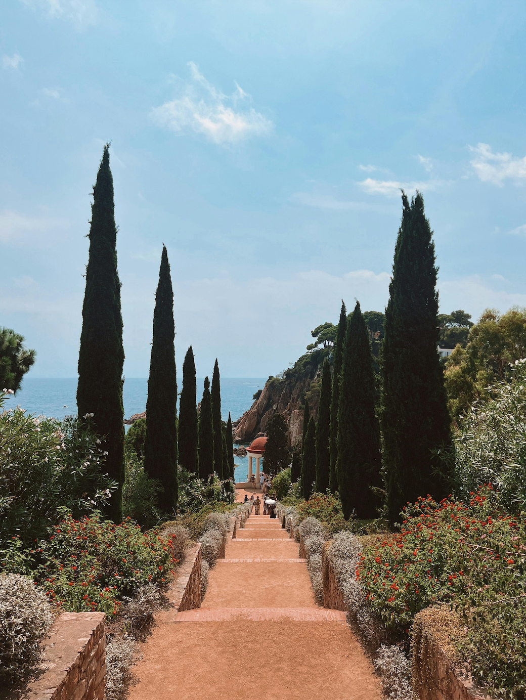 Top 10 des lieux pour un petit mariage en France : charme, intimité et authenticité.